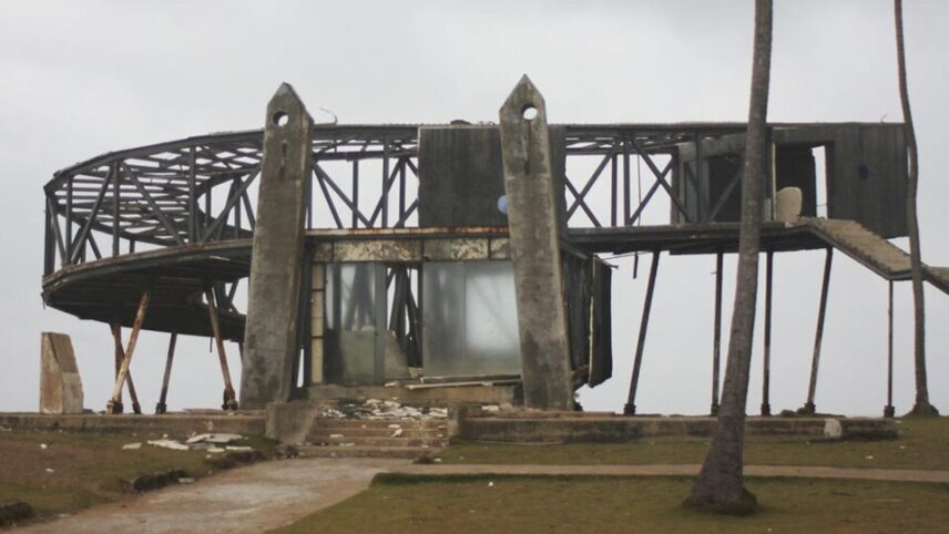gray structure on a concrete base